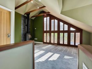 Photo 8- click for photo gallery